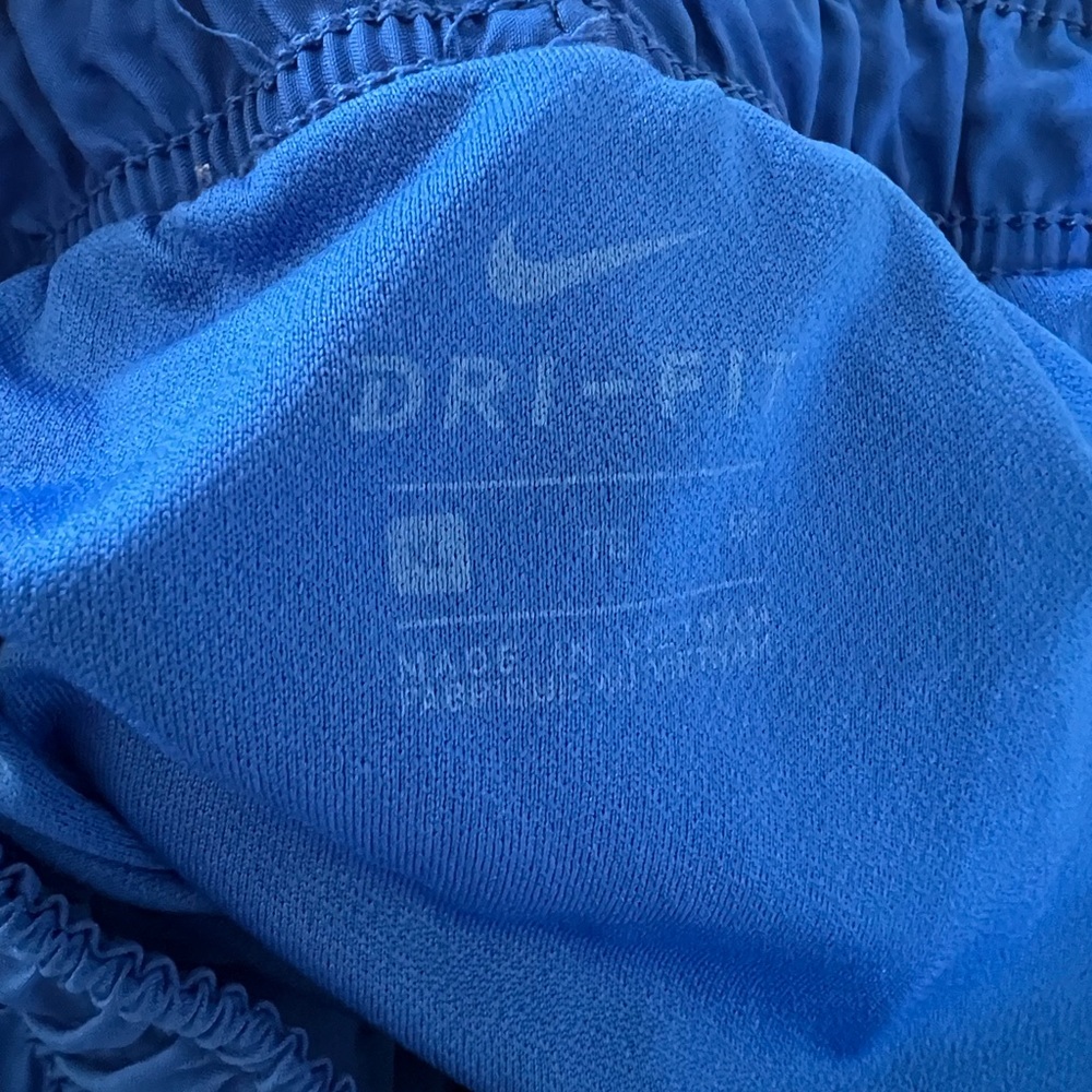 Nike Women's Athletic Shorts in Blue and White with built in brief - Picture 3 of 3